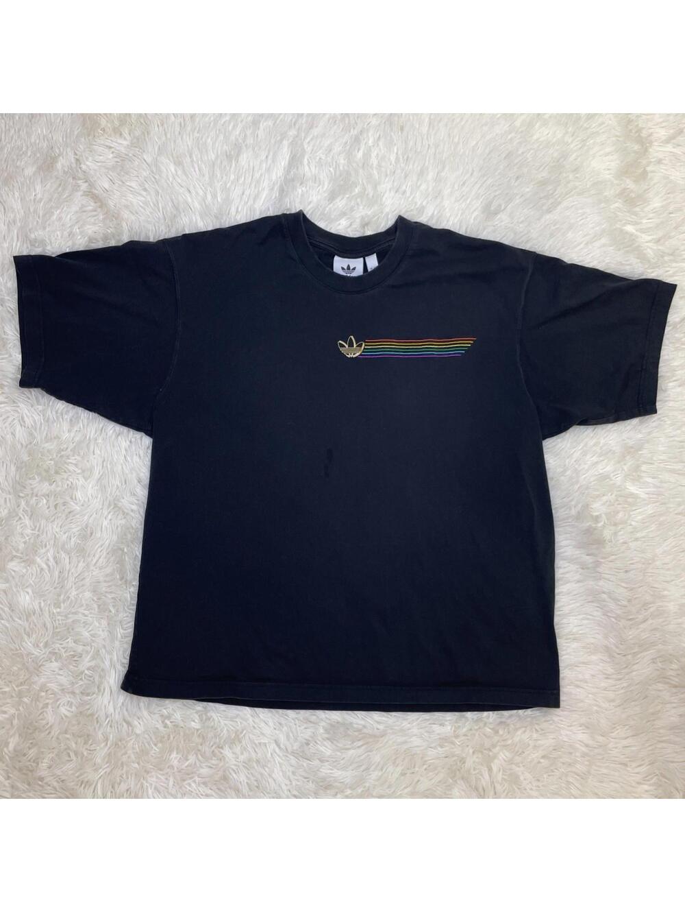 Adidas Men’s Rainbow Stripes Logo PRIDE Black T-shirt Size Large LOVE UNITED